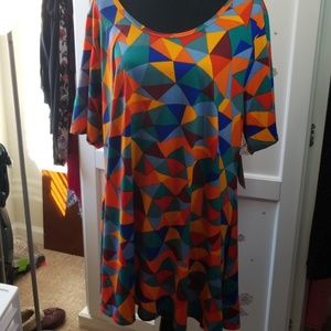 NWT LulaRoe Perfect T